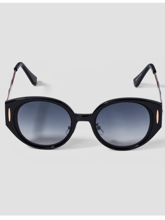 a new day Accessories - A New Day Black Angular Round Sunglasses Gold Accent Gradient Lenses NWT